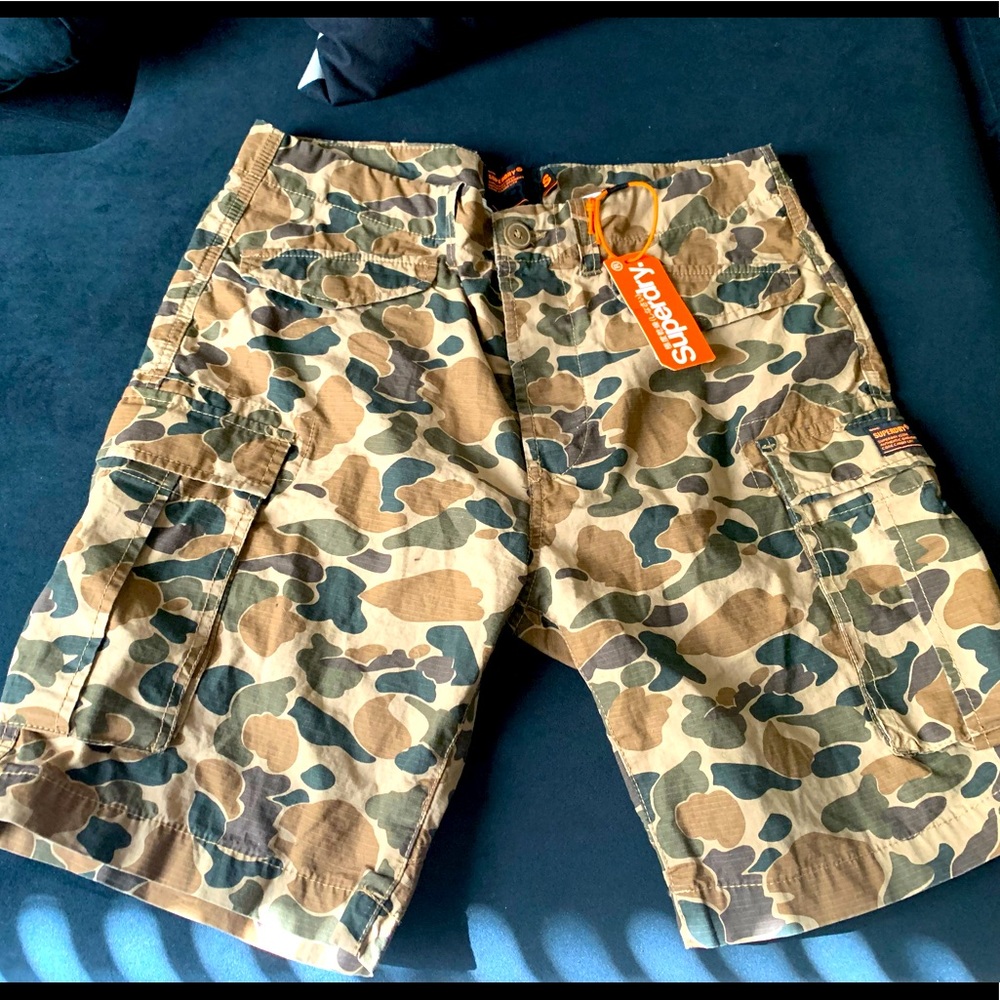 Men’s cargo shorts